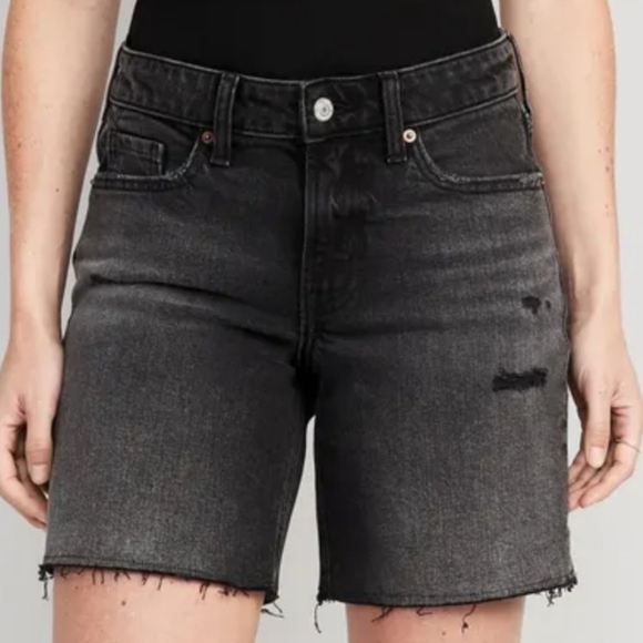 Old Navy Mid-Rise OG Loose Distressed Jean Short Black 22 - Picture 1 of 10
